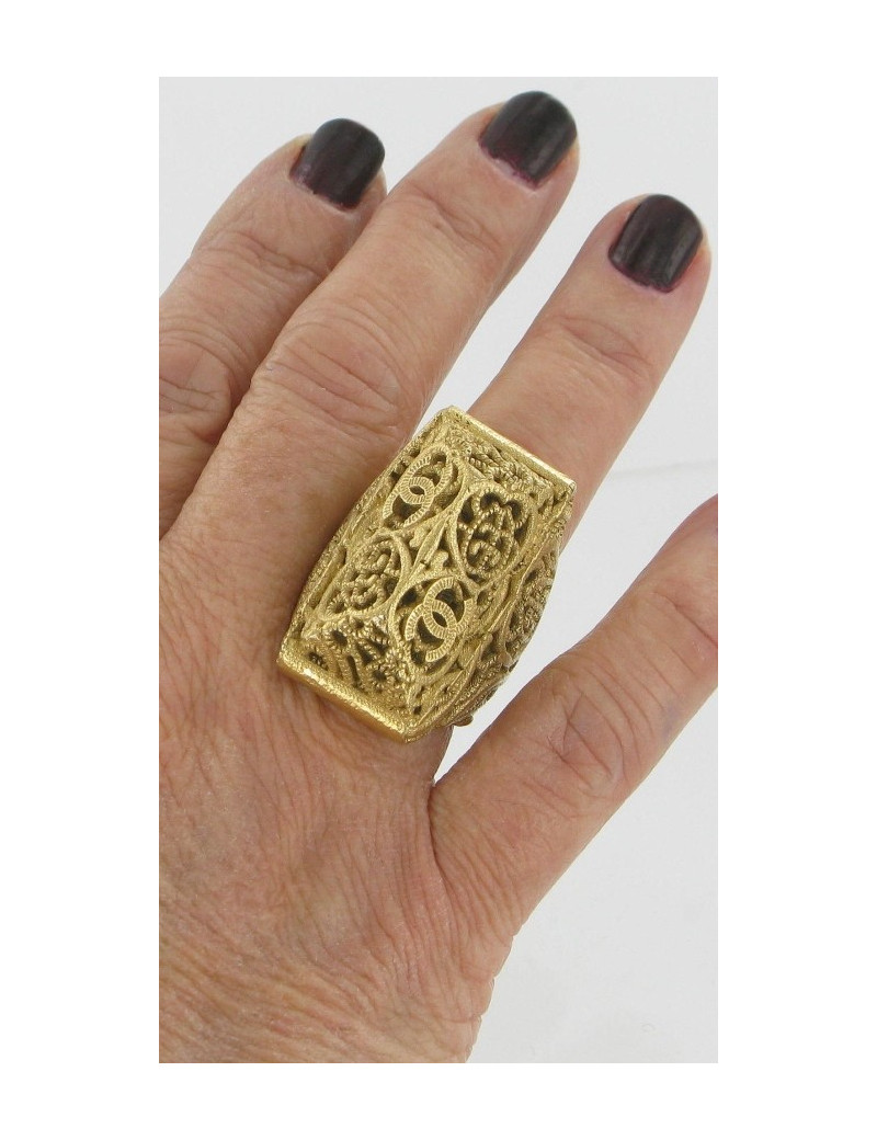 "PARIS-BYZANCE" CHANEL ring
