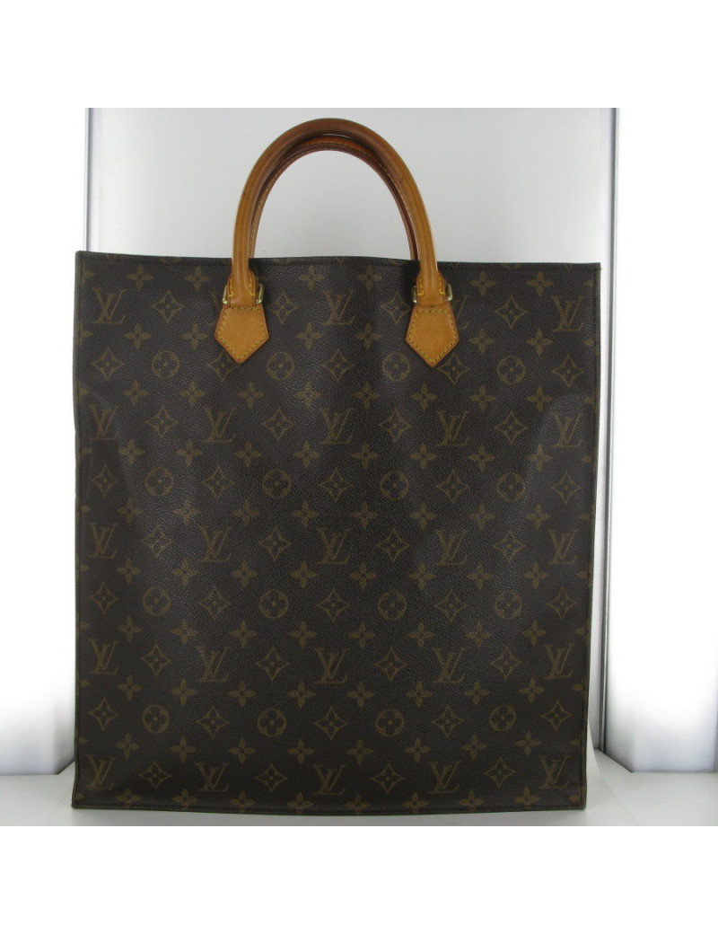 Flat bag LOUIS VUITTON