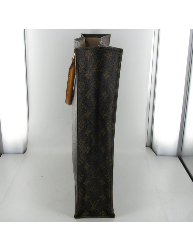 Flat bag LOUIS VUITTON