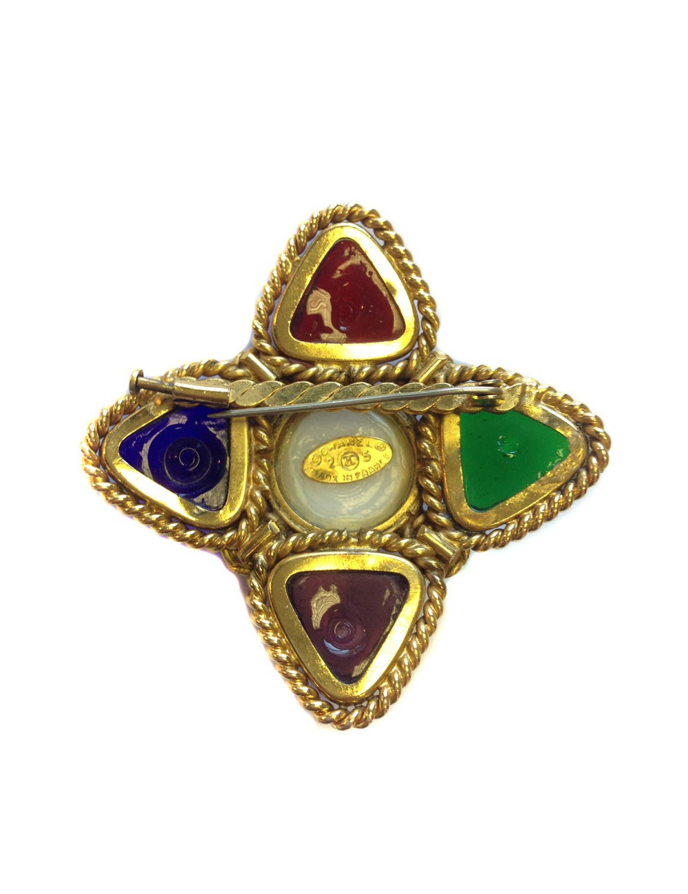 Broche Couture CHANEL pâte de verre émeraude, améthyste, saphir et rubis