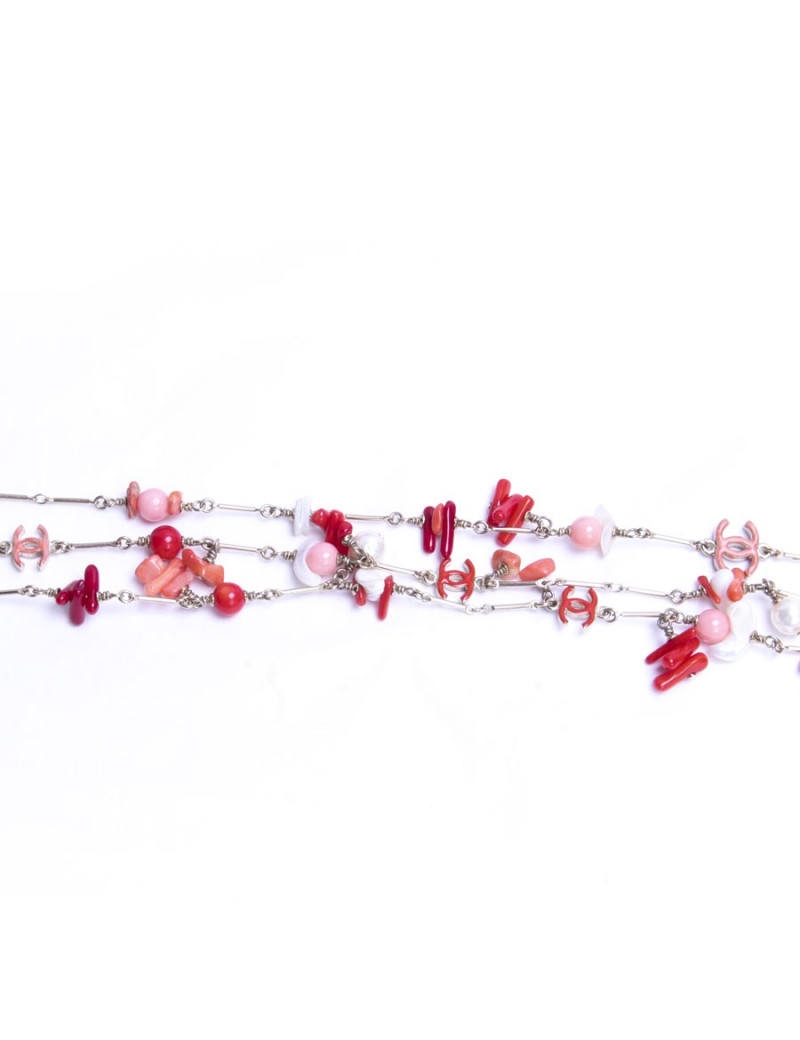 Ceinture sautoir CHANEL en corail et perles nacrées