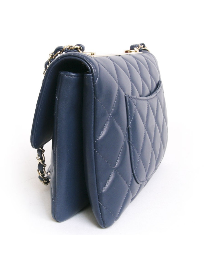 Sac CHANEL cuir d'agneau lisse bleu