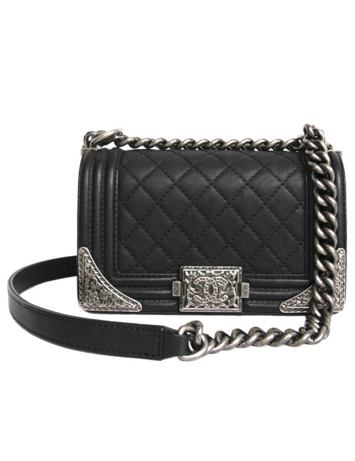 CHANEL "Paris-Dallas" Boy flap bag limited edition in black quilted leather