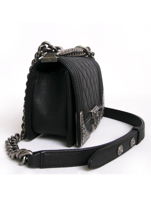 CHANEL "Paris-Dallas" Boy flap bag limited edition in black quilted leather