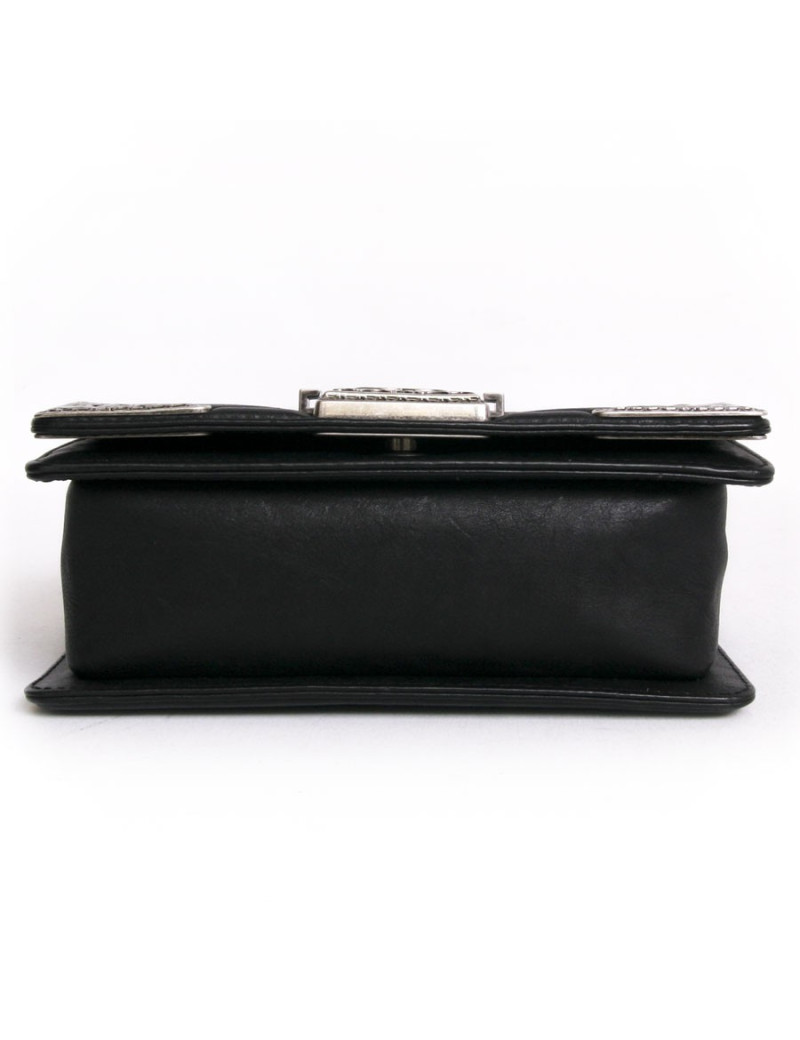 Sac "BOY" CHANEL « Paris-Dallas" limited édition