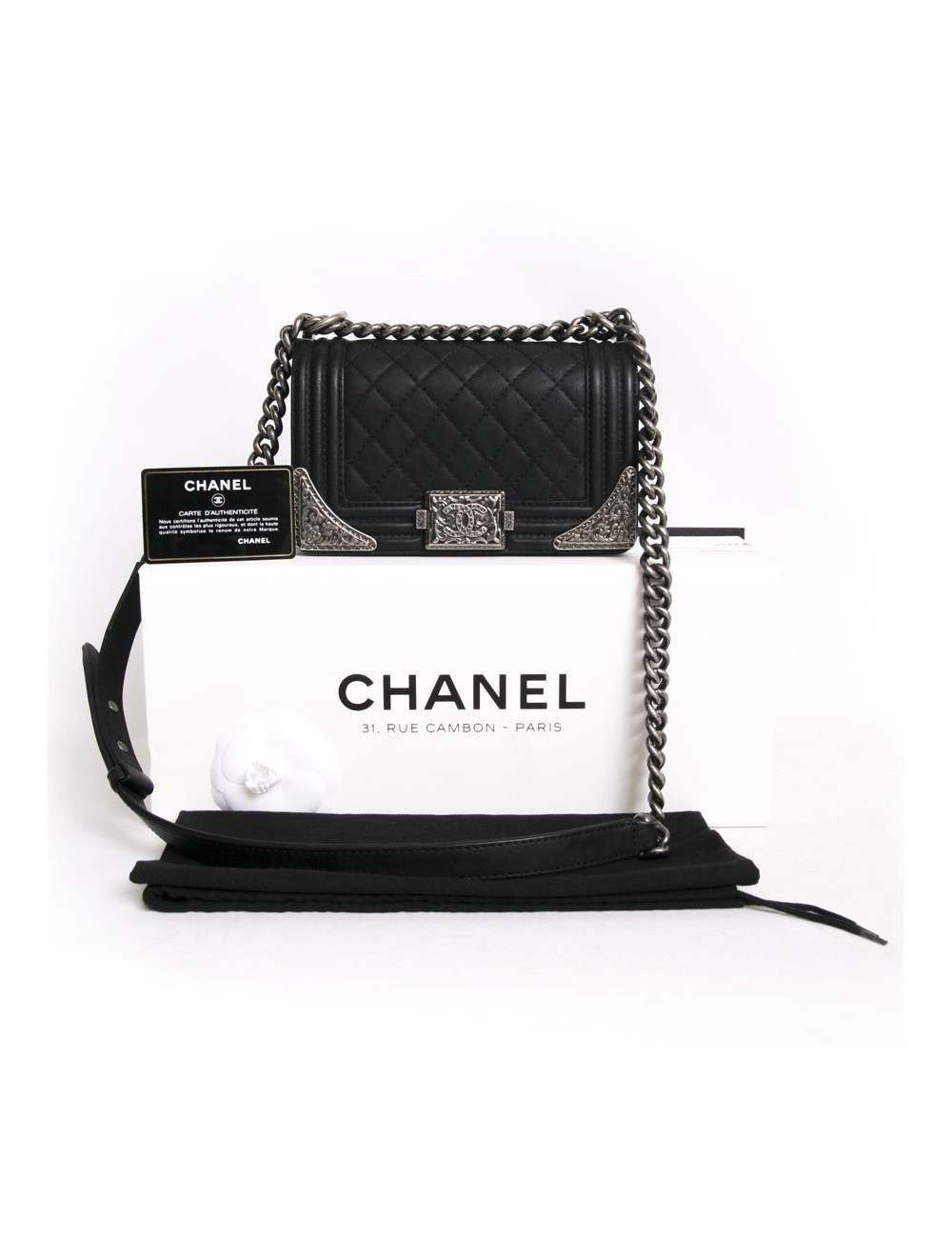 Sac "BOY" CHANEL « Paris-Dallas" limited édition
