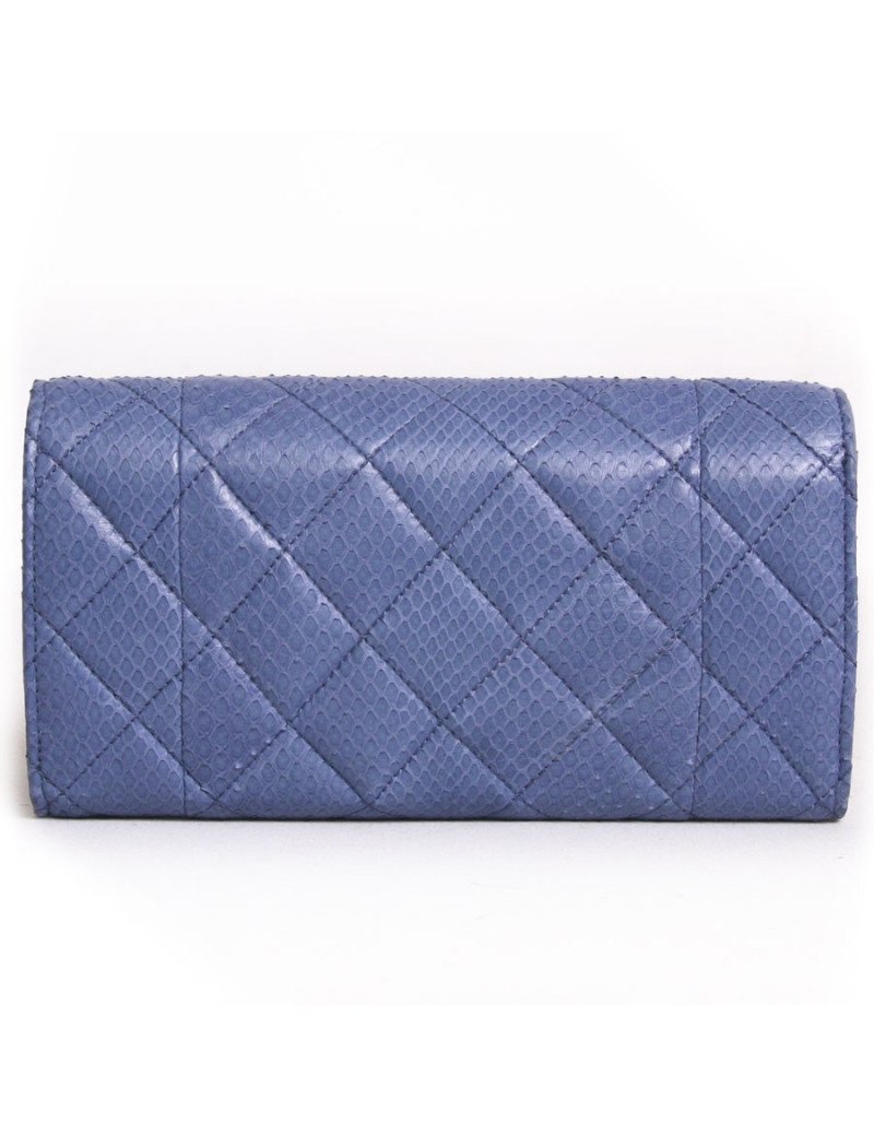 Portefeuille CHANEL en python bleu jean's