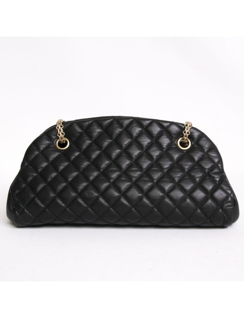 Sac CHANEL "Bowling" en cuir d'agneau lisse noir matelassé