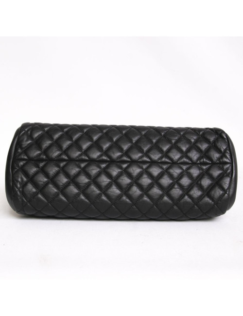 Sac CHANEL "Bowling" en cuir d'agneau lisse noir matelassé