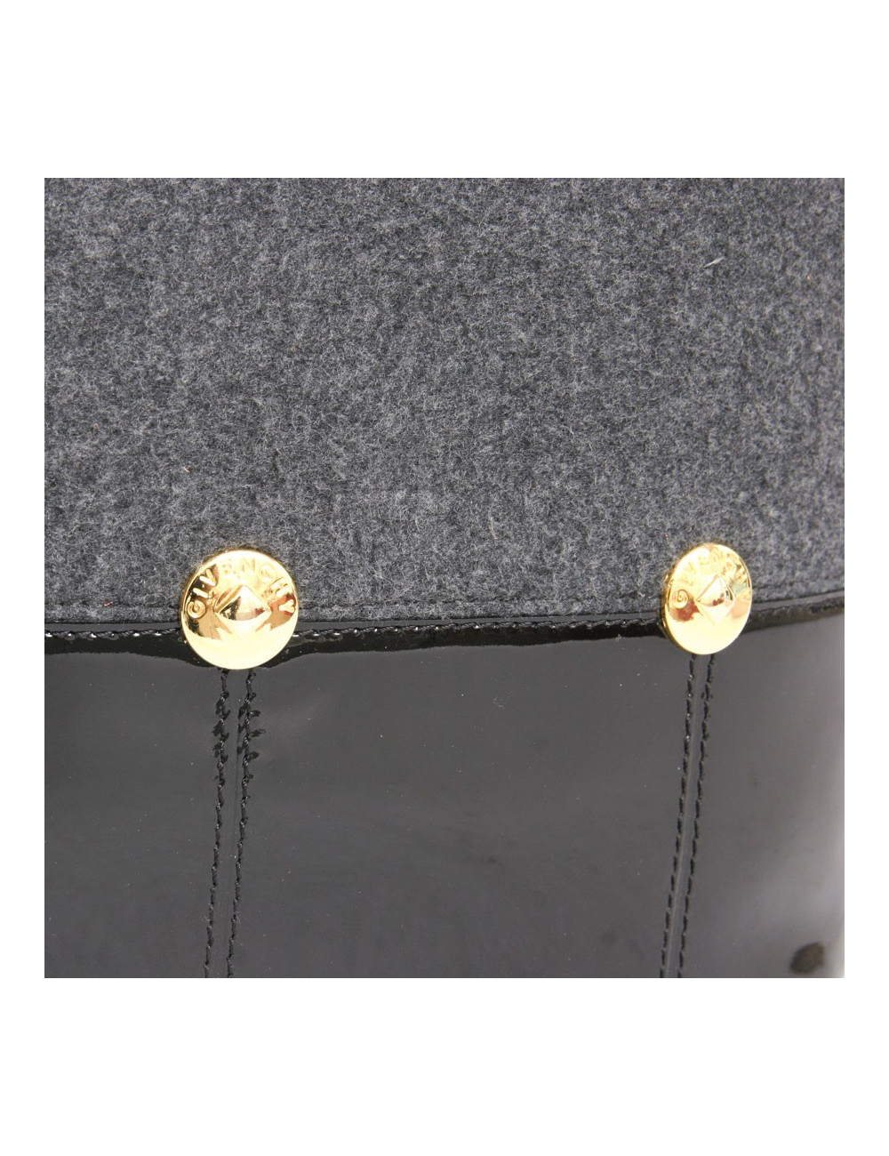 Sac GIVENCHY feutrine grise et vernis noir