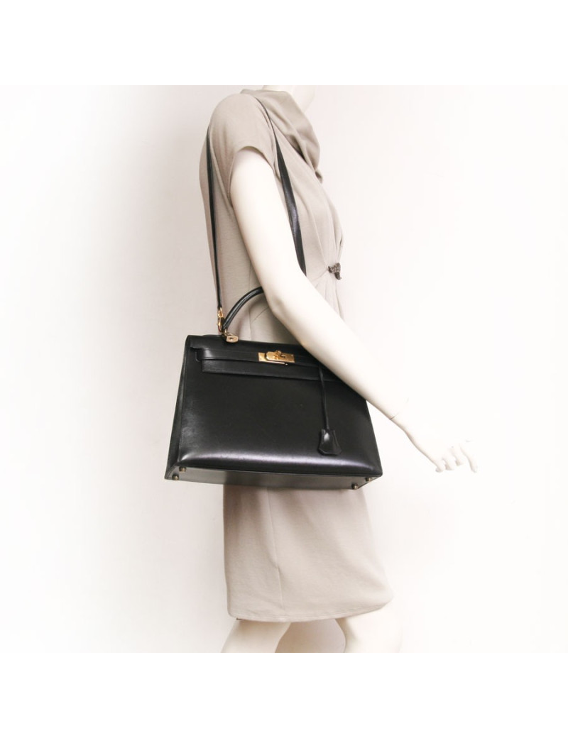 Sac Kelly 32 HERMES cuir box noir piqûres sellier  bijouterie dorée