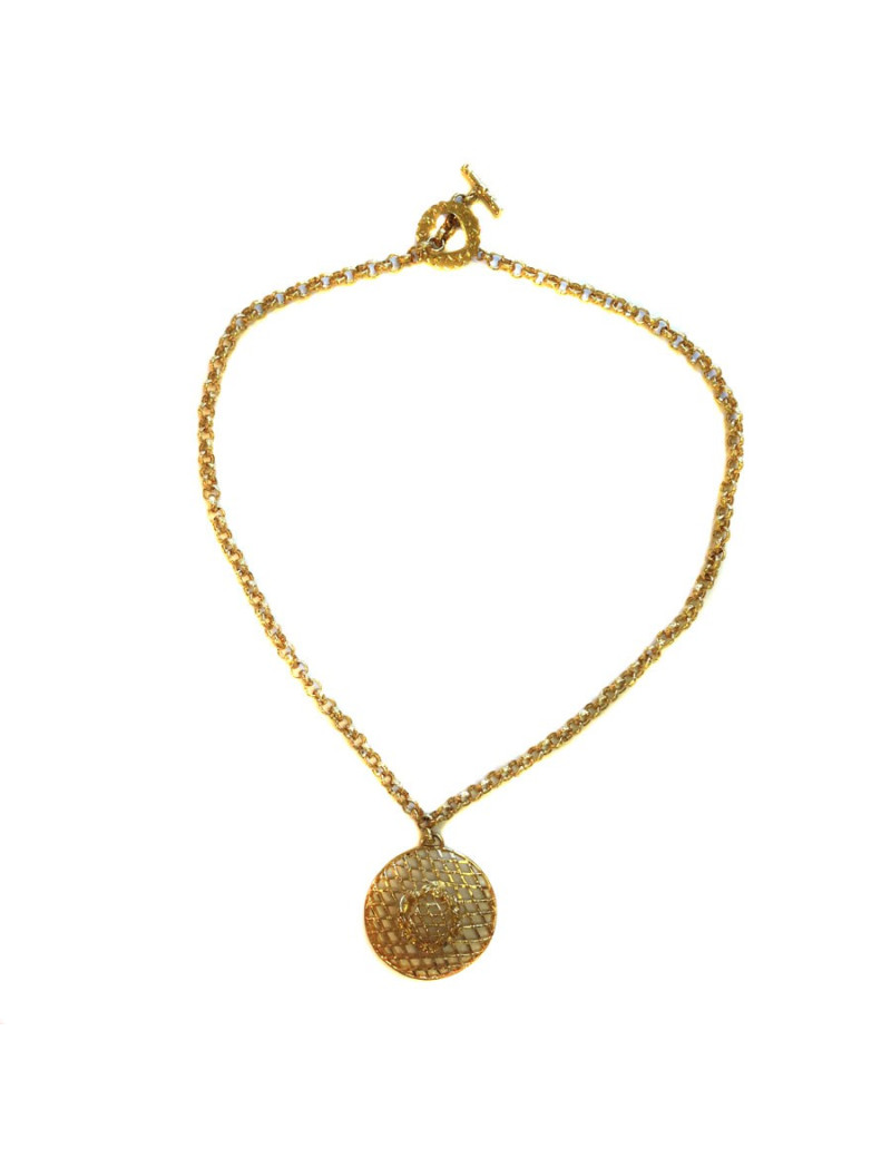 Collier en métal doré autres marques