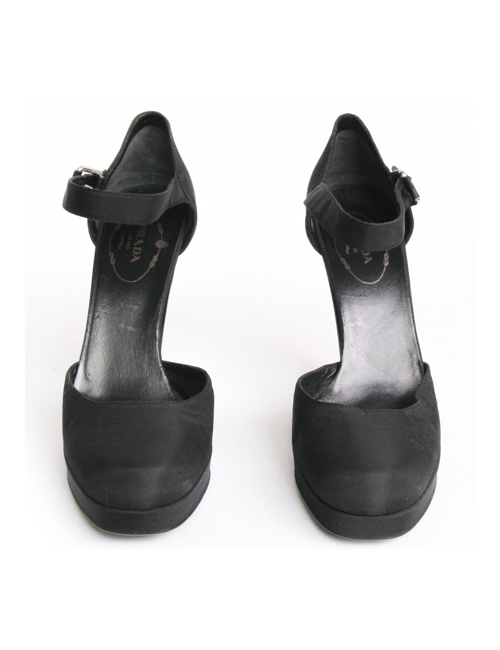 Escarpins PRADA  t 38.5 en satin noir