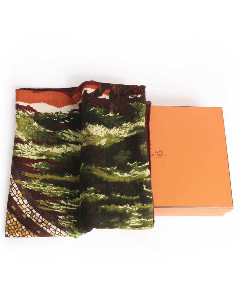Châle HERMES "mosaïques"en cachemire et soie