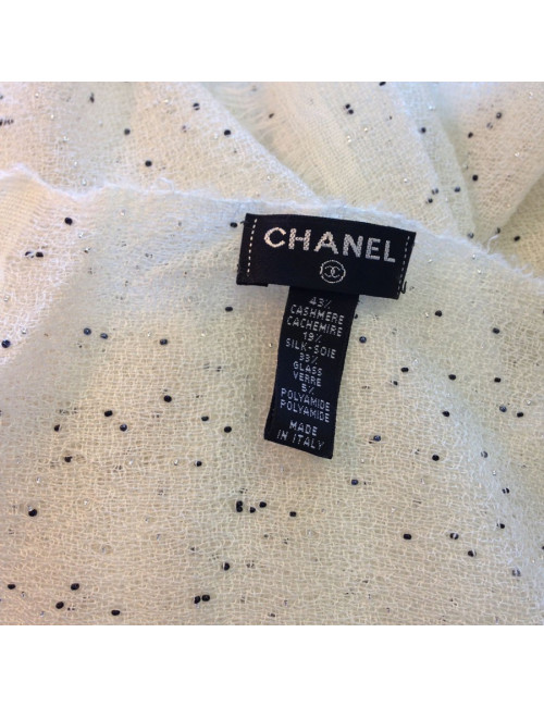 Etole CHANEL écrue en cachemire, soie et petites perles