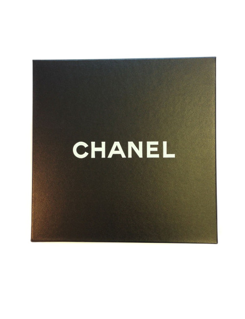 Etole CHANEL écrue à bord frangé en cachemire, soie et petites perles