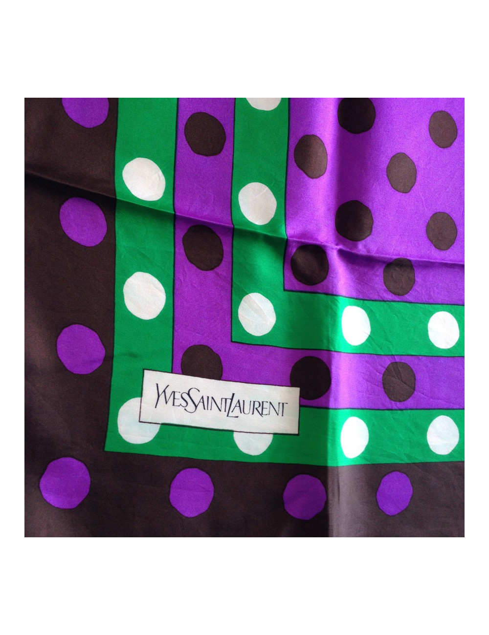 Carré de soie YVES SAINT LAURENT vintage