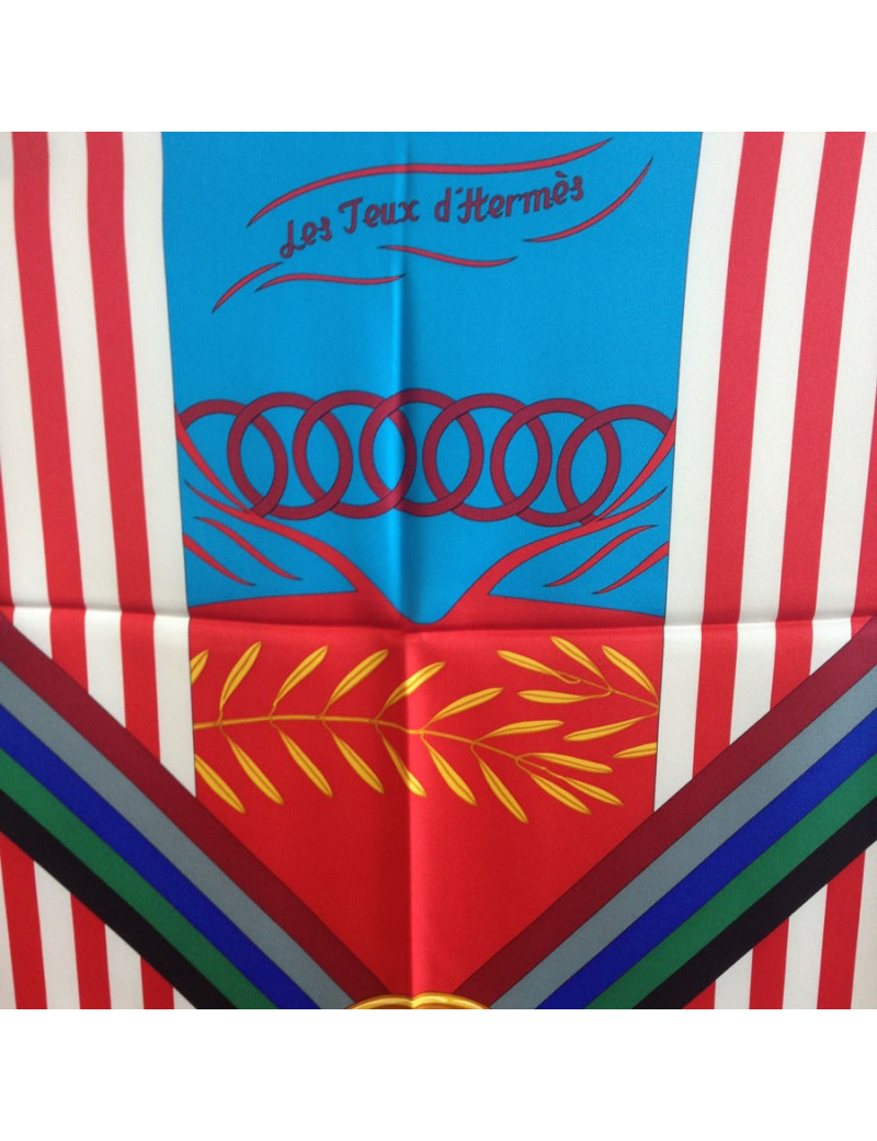 Carré de soie HERMES bleu "Les jeux d'Hermès" 