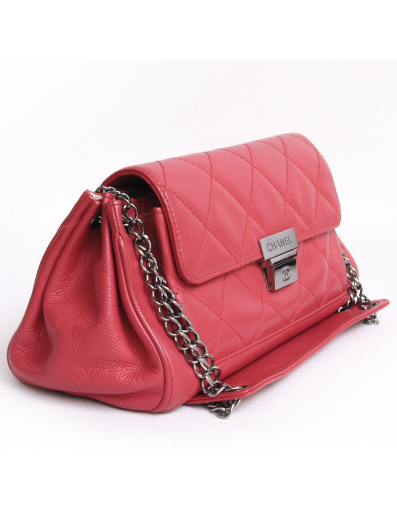 Sac accordéon CHANEL rouge vermillon