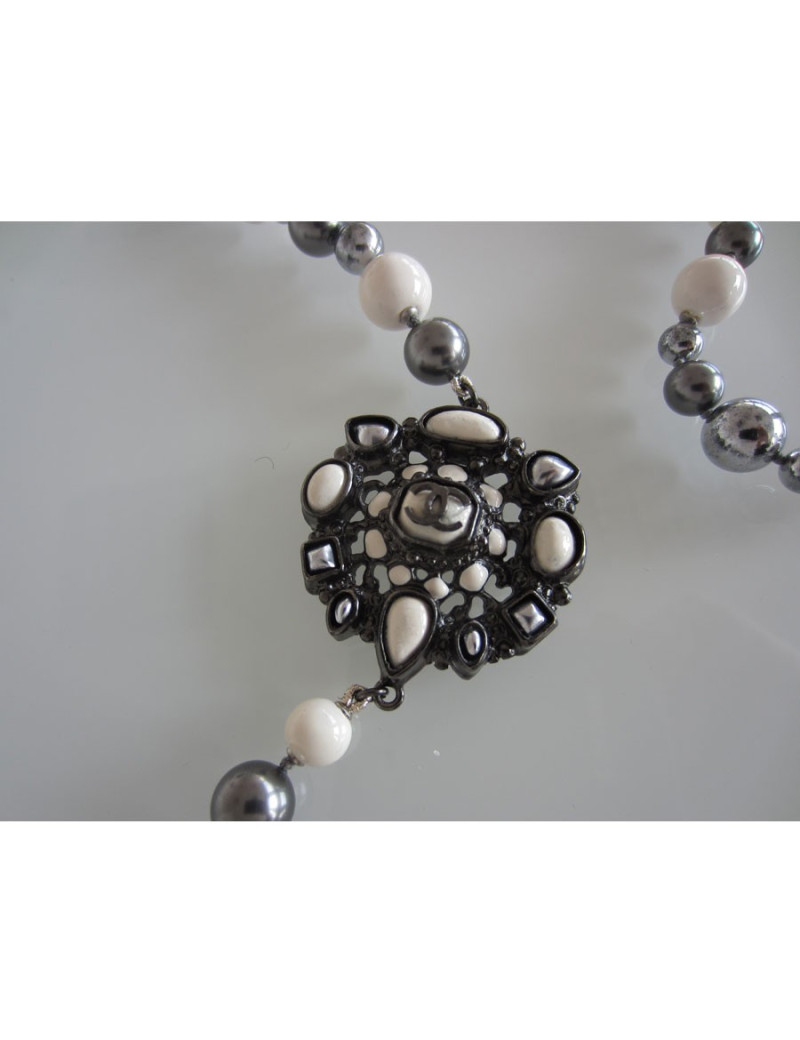 Paris-Bombay CHANEL necklace