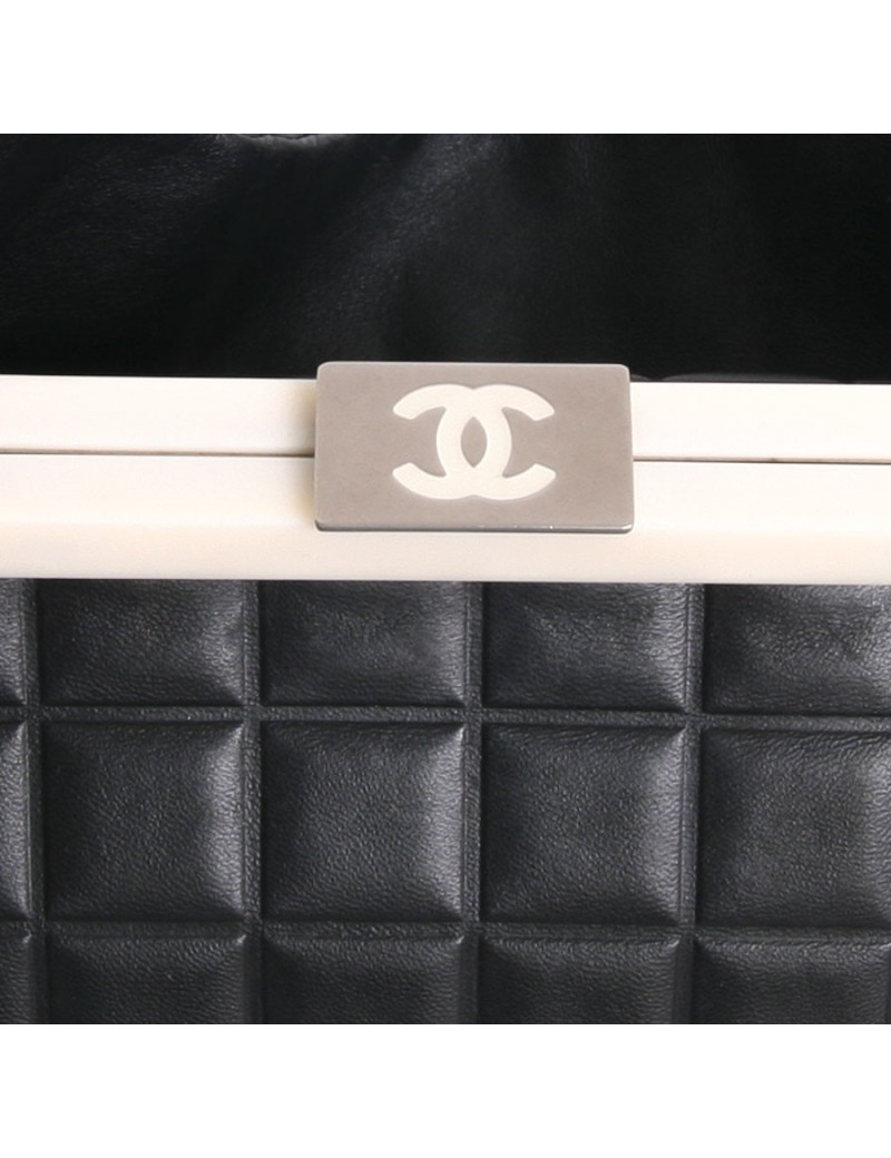 Sac CHANEL cuir matelassé noir et plexi beige