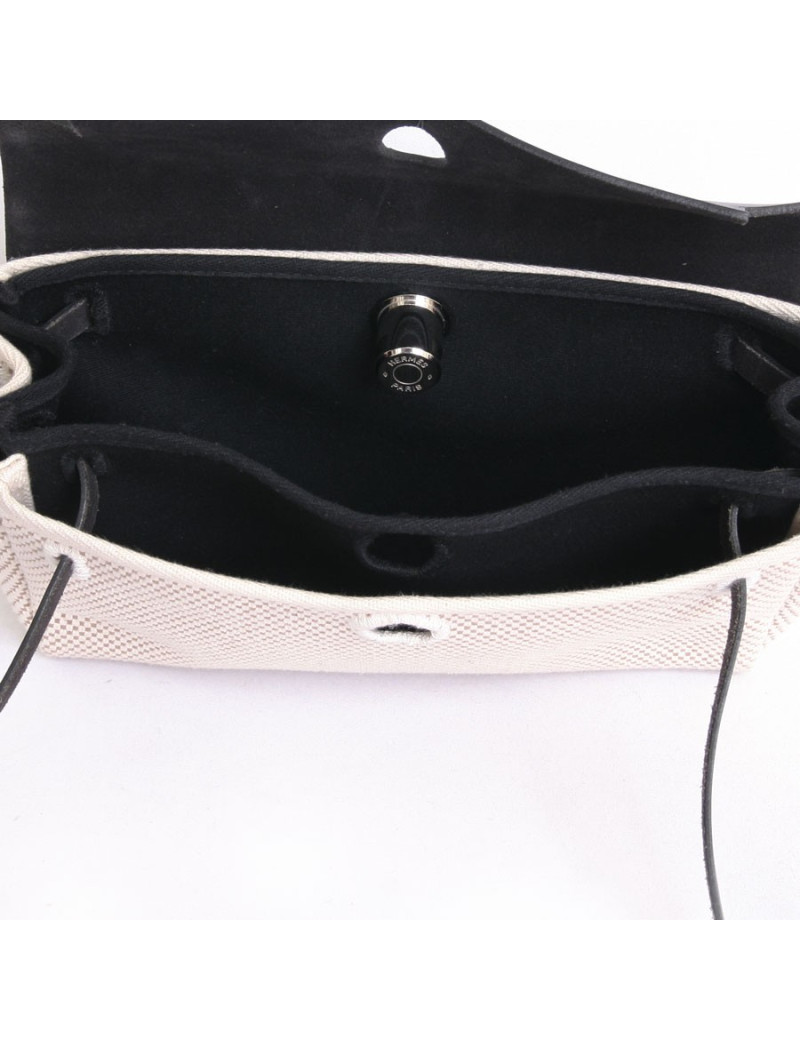 Pochette HERMES en toile tressée écrue