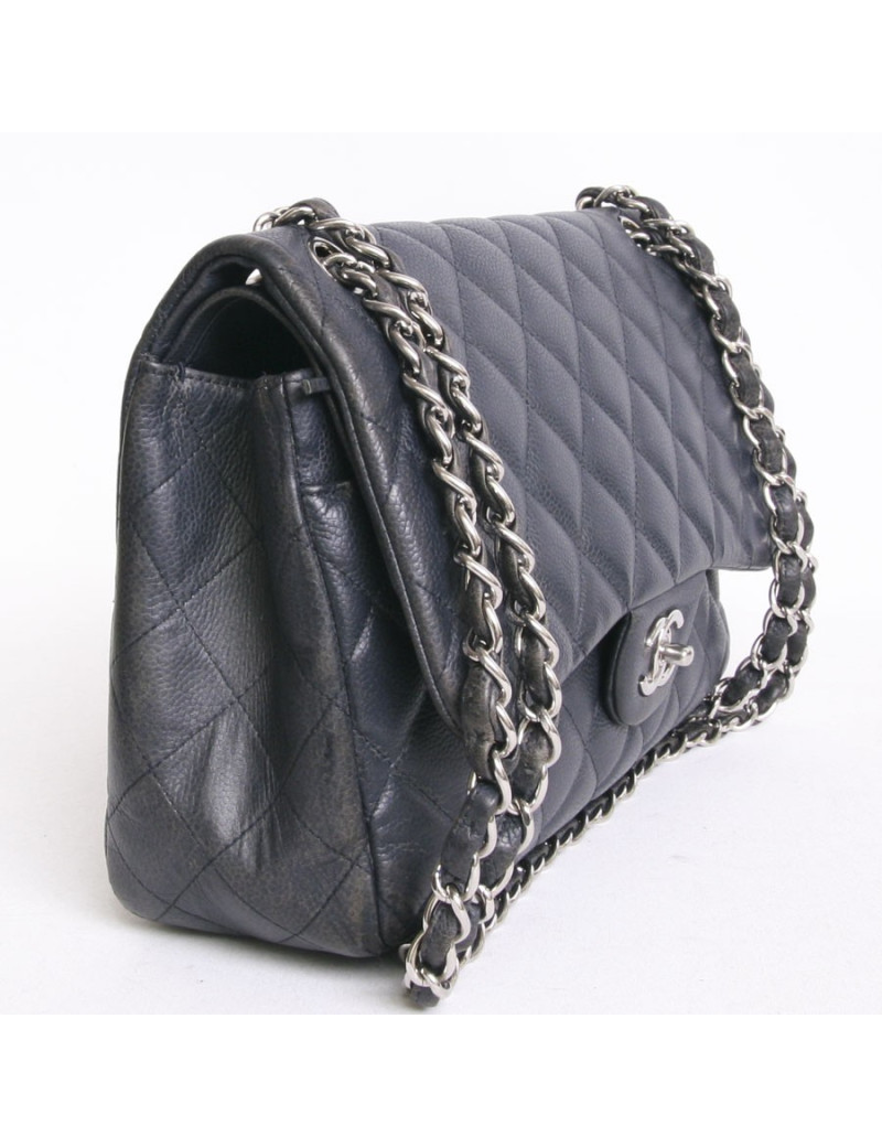 Sac jumbo CHANEL cuir caviar bicolore bleu et gris foncé