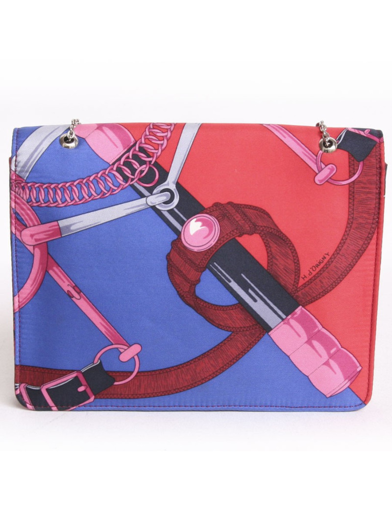 Pochette HERMES en foulard de soie et bijouterie argent