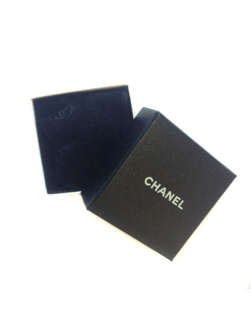 Clips d'oreille CHANEL perle nacrée et émail noir vintage
