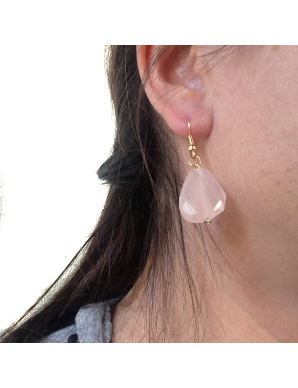 Clous d'oreille Marguerite de Valois en quartz rose 2