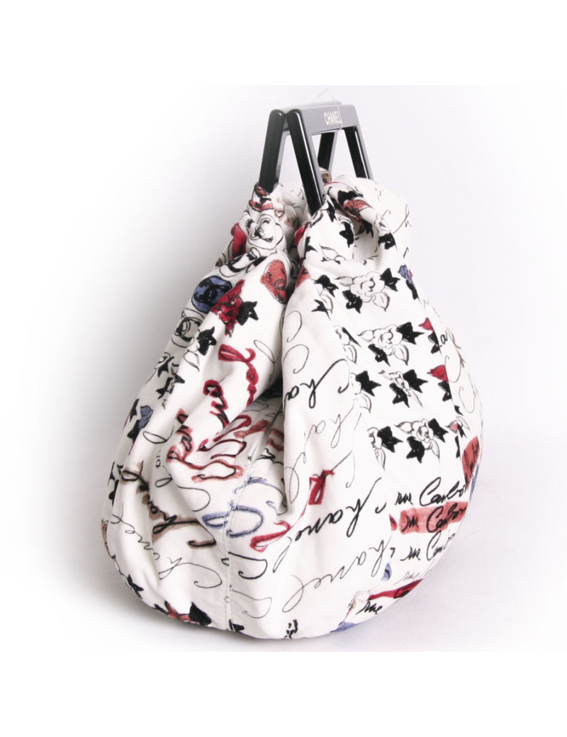 Sac CHANEL en velours blanc imprimés camélias 
