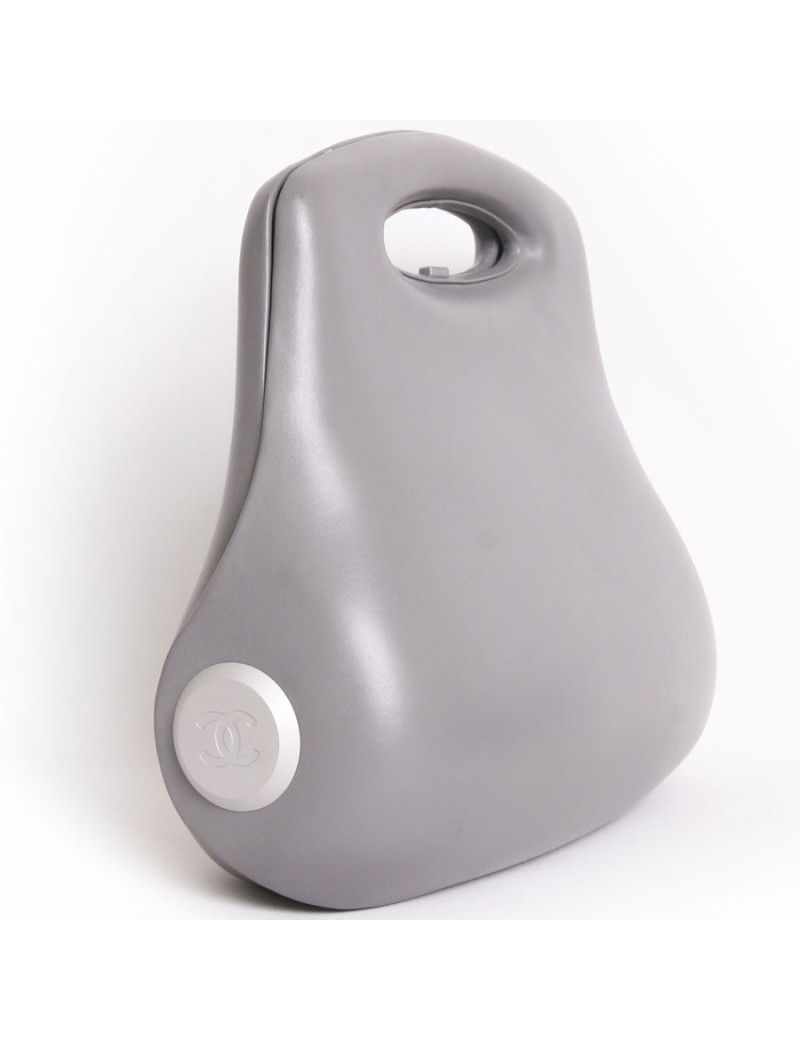 Sac CHANEL collector "Première  2005"  en cuir gris