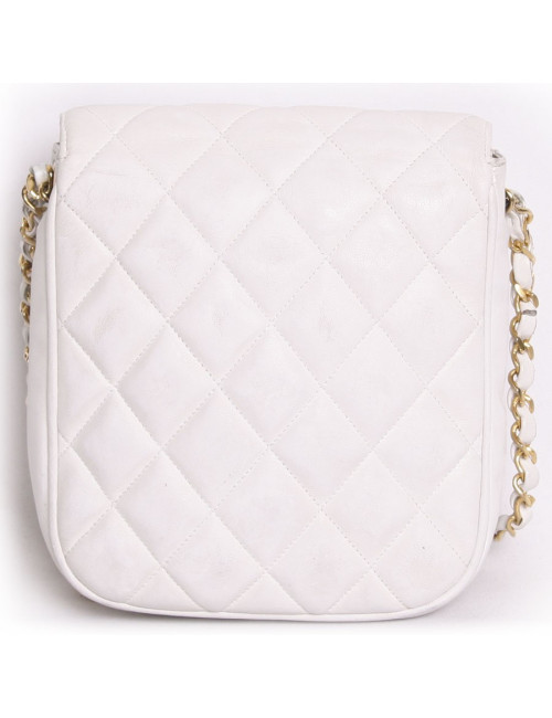 White vintage CHANEL quilted leather bag