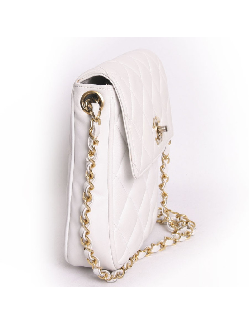 Sac CHANEL cuir matelassé blanc vintage