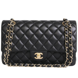 Sac Timeless CHANEL cuir d'agneau lisse matelassé