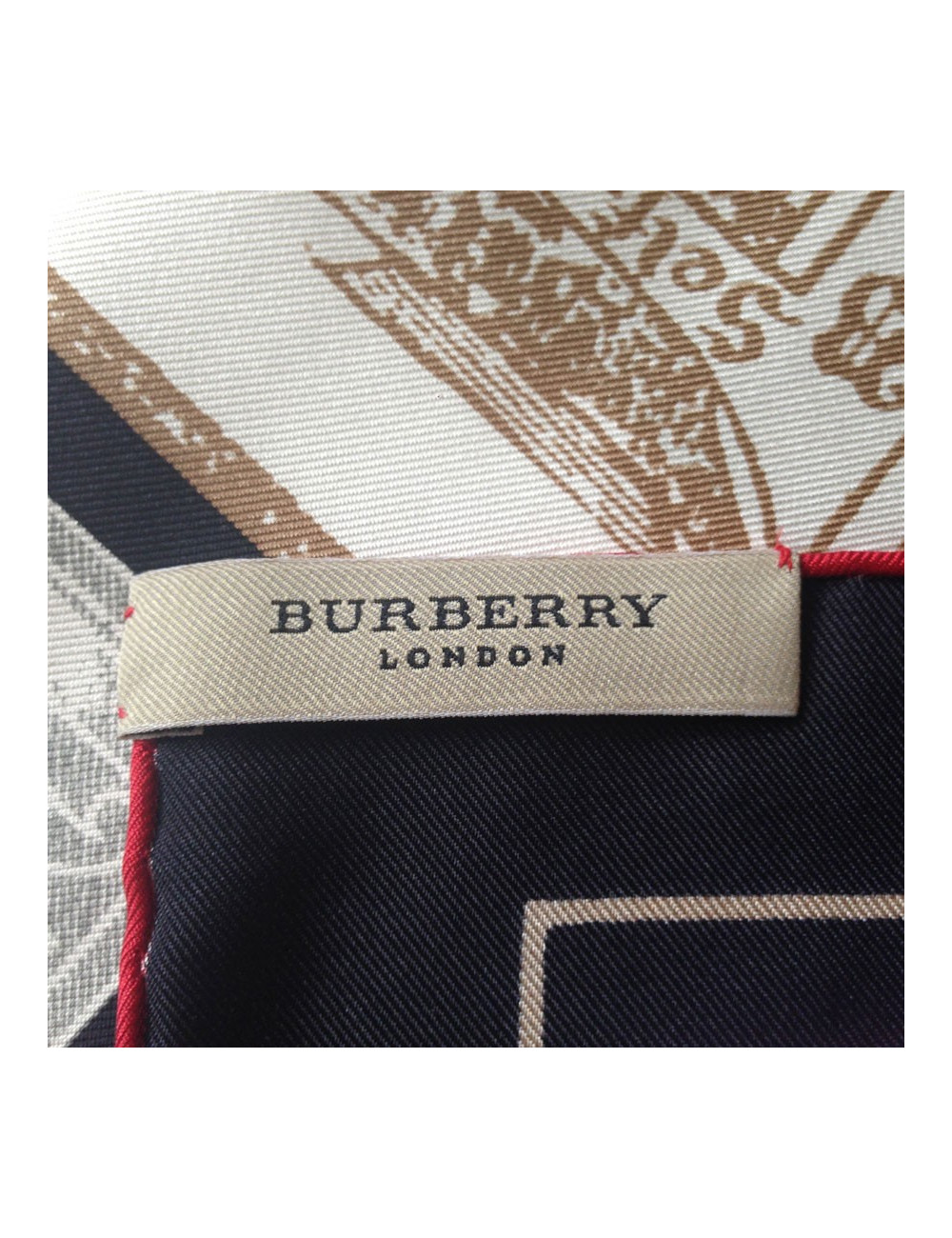 Foulard BURBERRY noir en soie