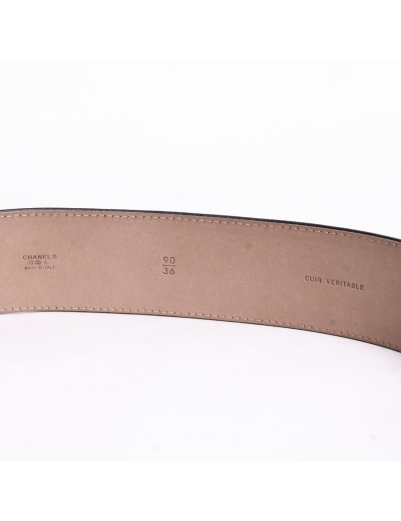 Ceinture CHANEL T 90 cuir noir et boucle double "C" gainée de cuir noir