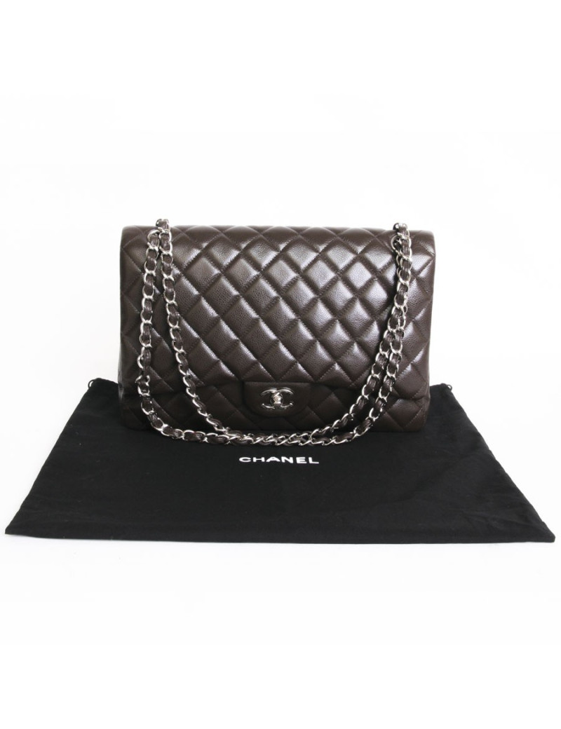 Sac jumbo CHANEL cuir caviar marron 
