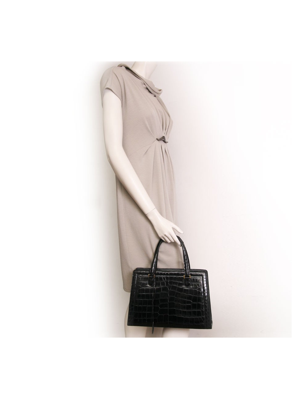 "Pullman" vintage black alligator HERMES bag