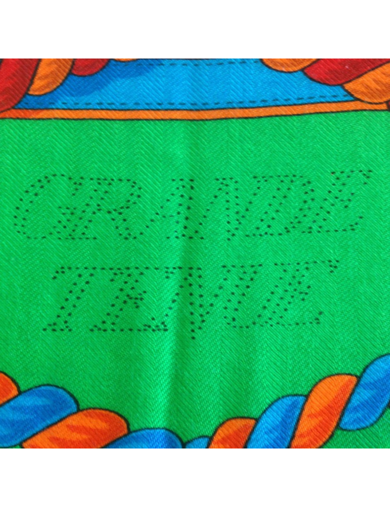 Châle HERMES "Grande tenue" en cachemire et soie bleu 