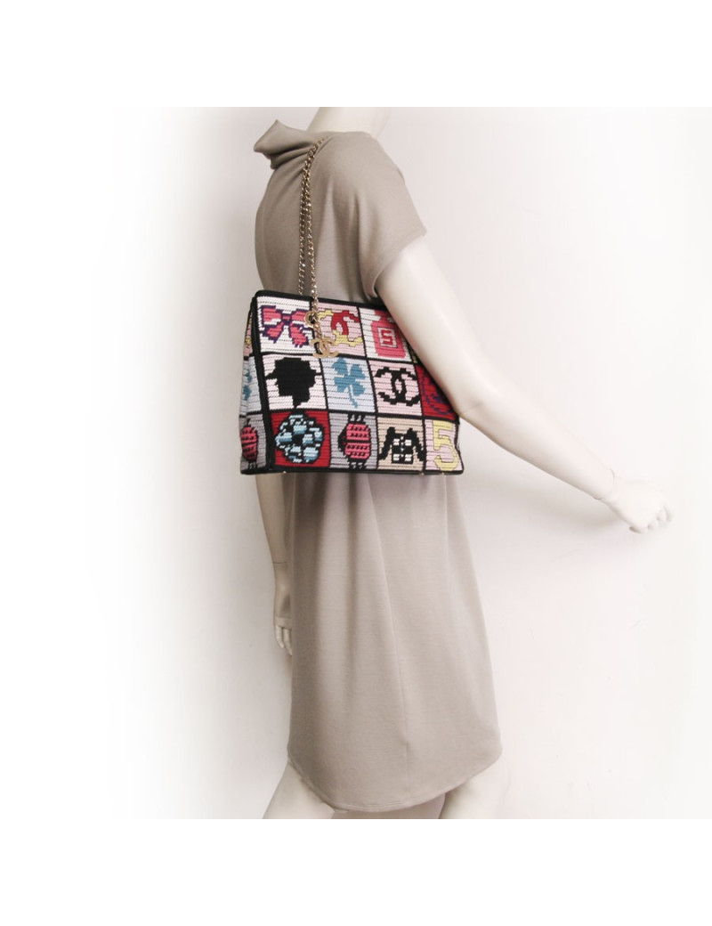 CHANEL multicolor crochet bag