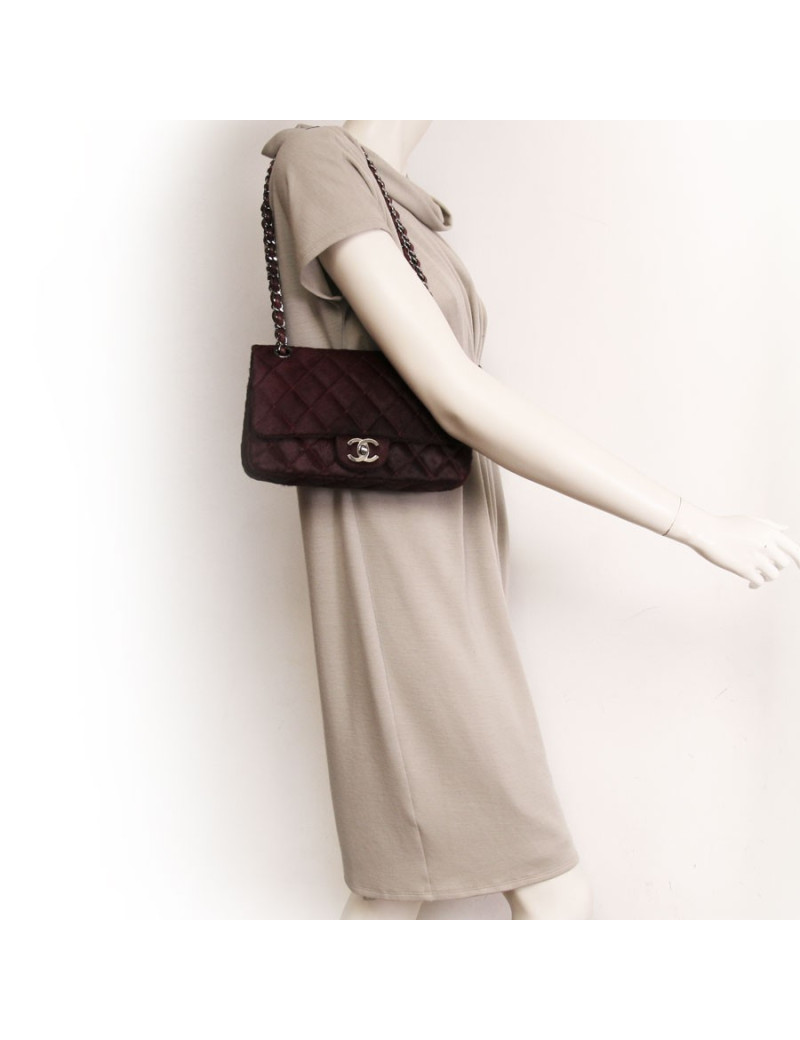 Bag CHANEL timeless in bordeaux foal