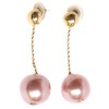 Boucles d'oreille pendantes perles rose nacré