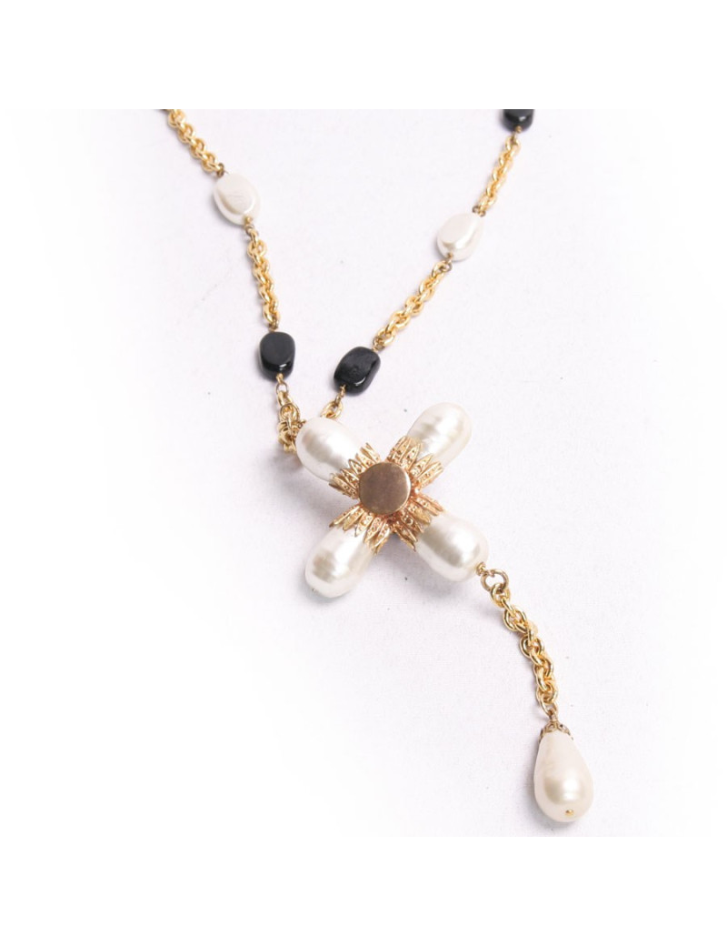 Sautoir croix  MARGUERITE DE VALOIS Couture noir et nacré