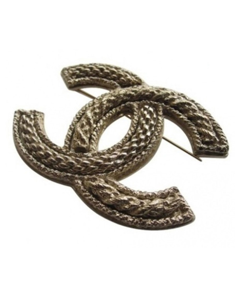 Large pin CC CHANEL pale gold