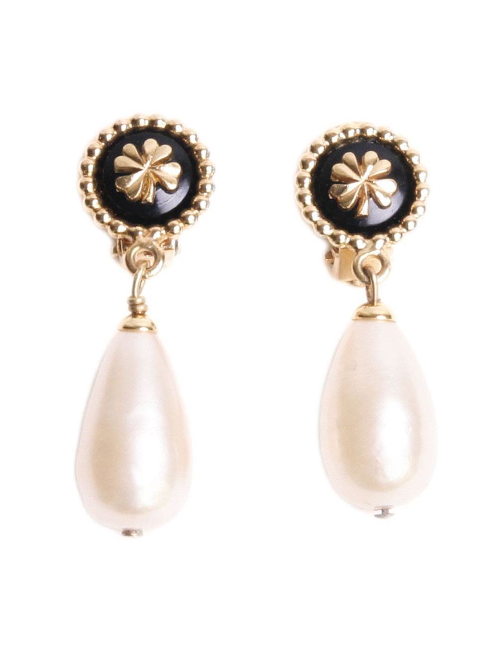 Clips d'oreille CHANEL perle ovale pendante et trèfle à 4 feuilles