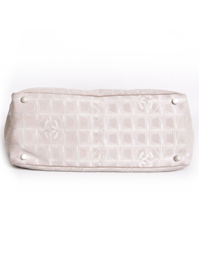 Sac cabas CHANEL beige monogram "ligne voyage"