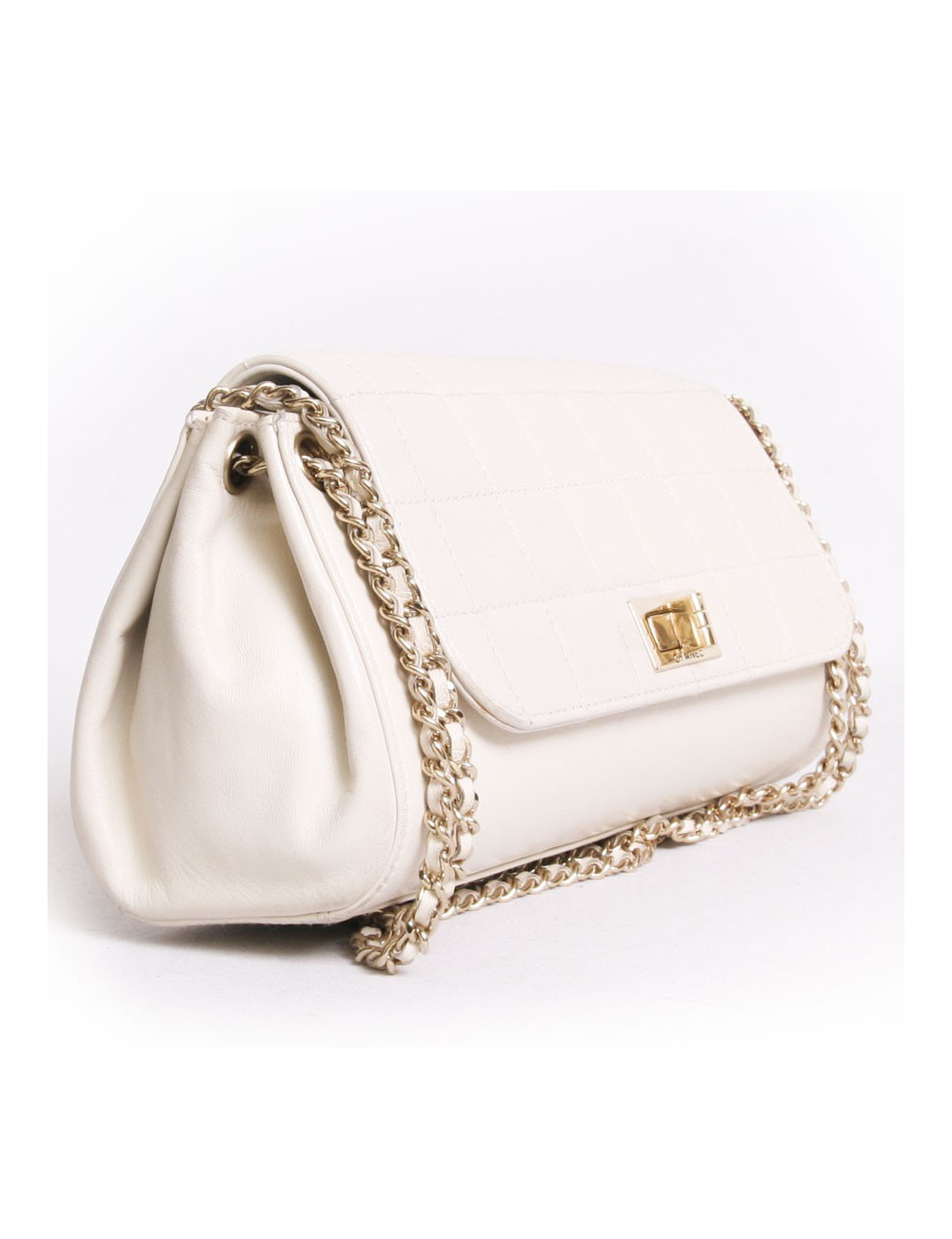Accordion in beige lambskin CHANEL bag