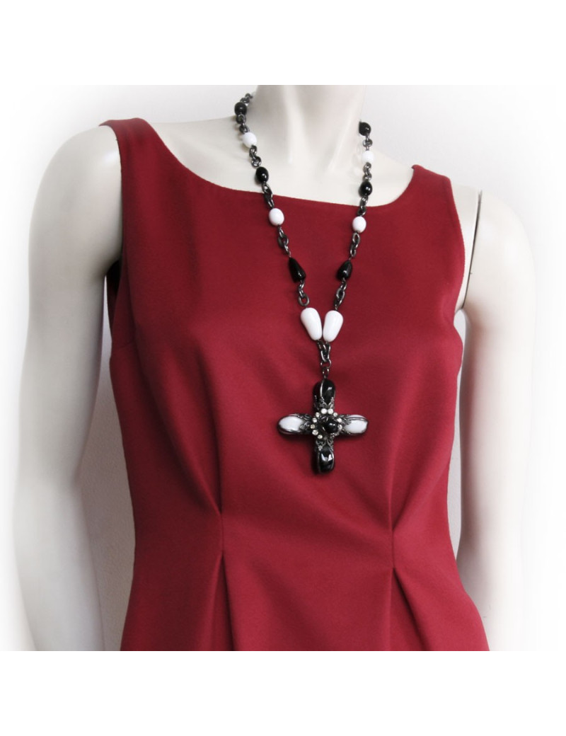 Sautoir croix  rock MARGUERITE DE VALOIS Couture 