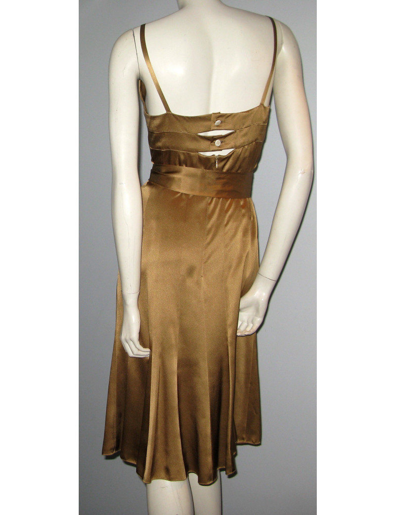 CHANEL T 38 en caramel silk dress